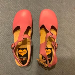 Swedish Hasbeens t strap low pink size 40